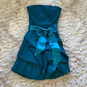 Jessica McClintock Strapless Dress